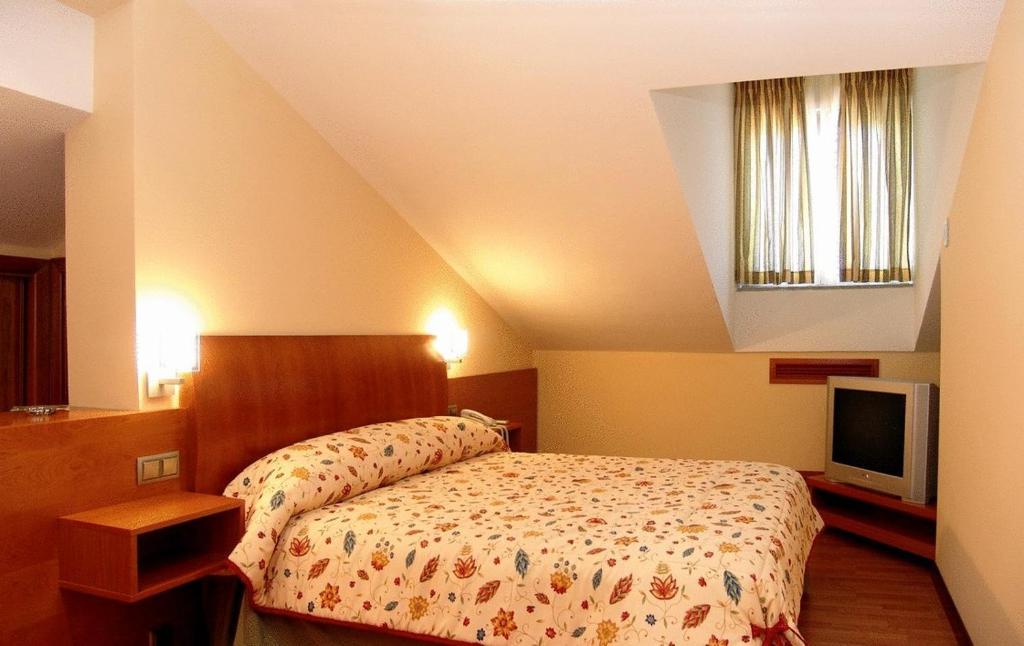 Complejo El Carrascal Hotel Munana Luaran gambar